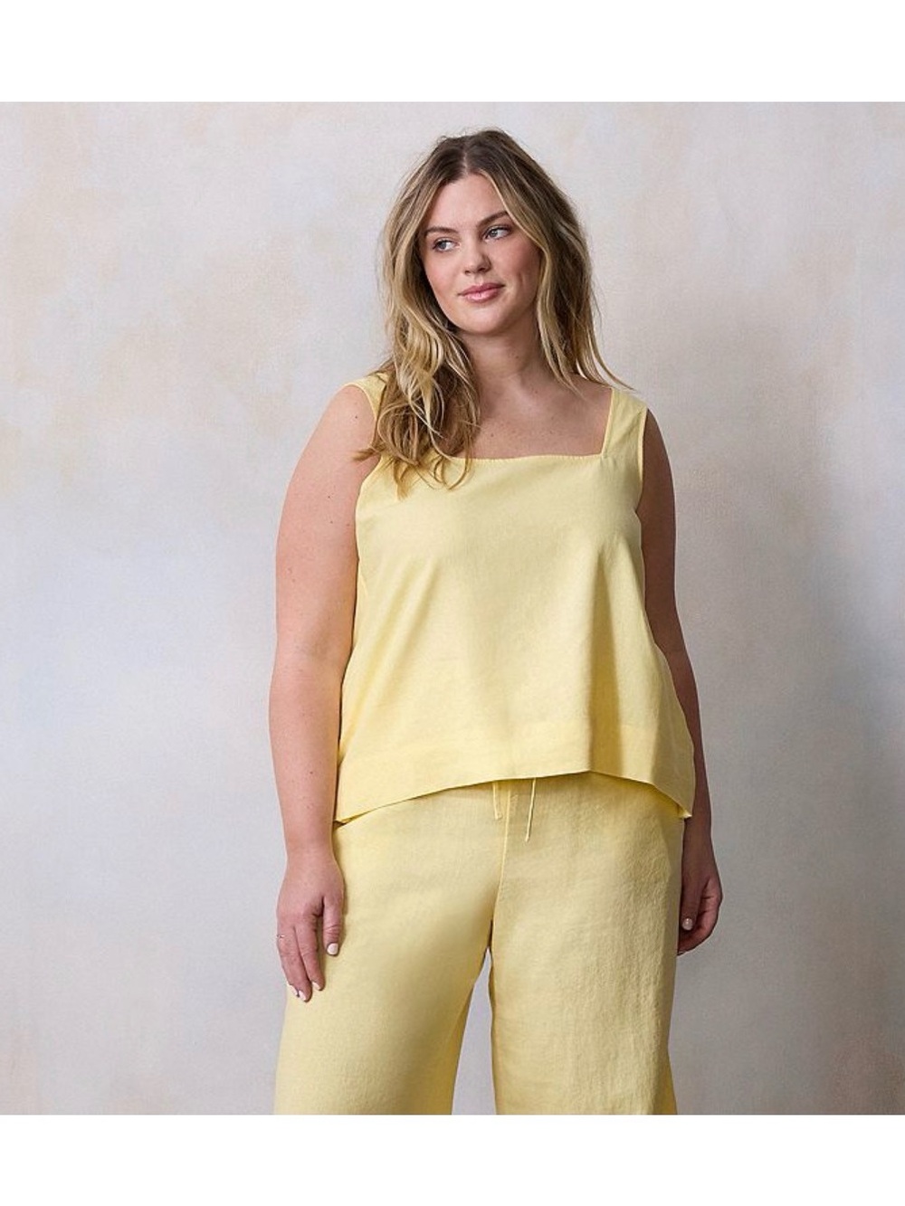 Plus Size LC Lauren Conrad Linen Square Neck Button Back Tank Top
